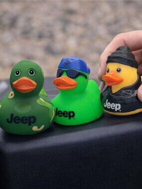 Jeep Duck Trio Brand New !!  Great Gift Idea DUCK DUCK JEEP 3 Ducks